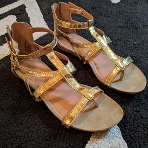 Kenneth Cole reaction gladiator sandals